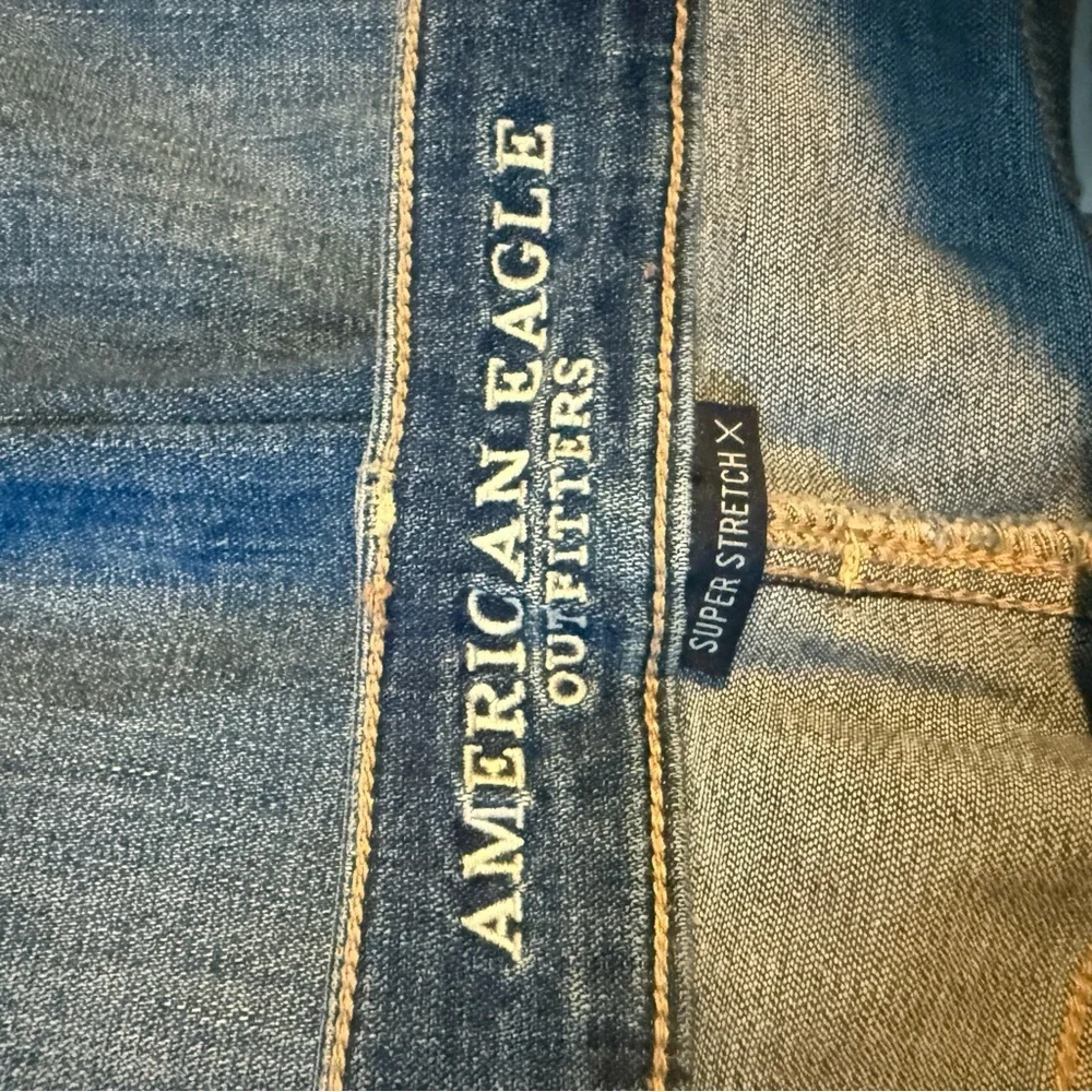 American Eagle Outfitters Blue Ankle Cropped Jeans